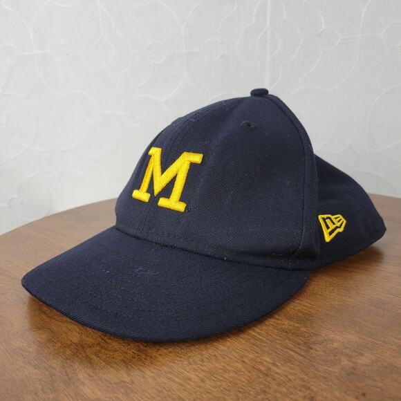 Michigan Wolverines Hat 7.5 Blue Yellow New Era 59Fifty Fitted Embroidered Cap - Picture 1 of 11